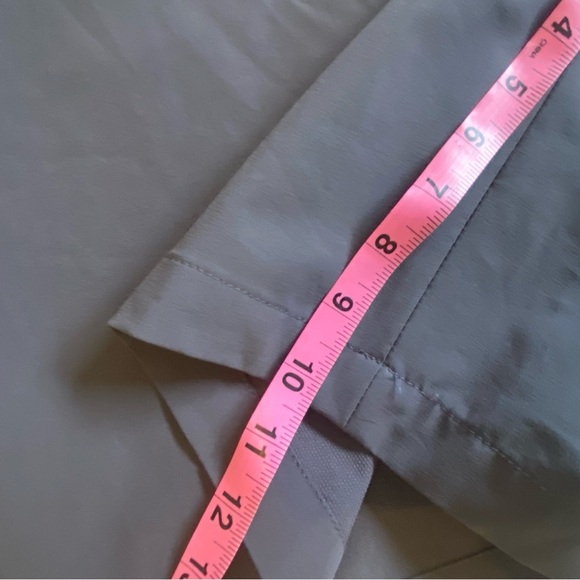 Men’s Slazenger DriFit Gray Golf Shorts 10.5” Inseam Size 40 - Picture 4 of 6